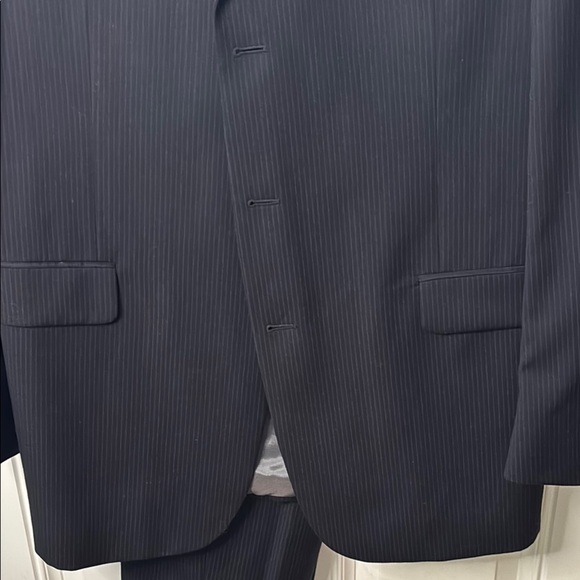 EUC J. Ferrar Men’s Black Classic Suit Set - Picture 5 of 11